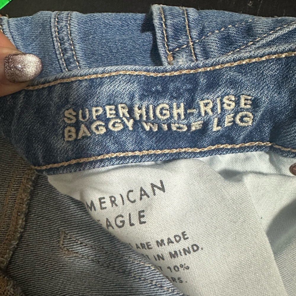 American Eagle Outfitters Blue Flare Jeans - Picture 8 of 9